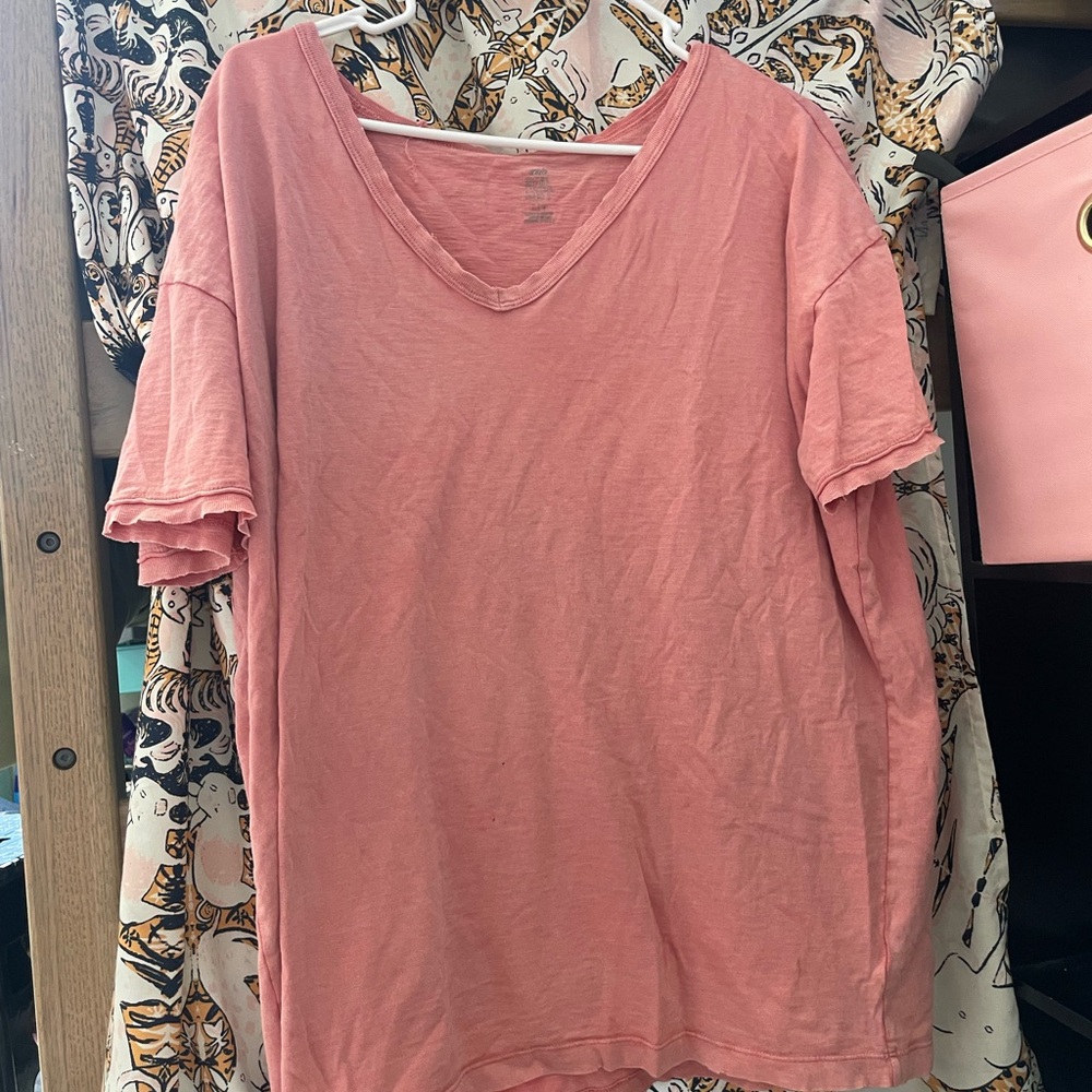 Aerie Coral Short Sleeve V-Neck Tee